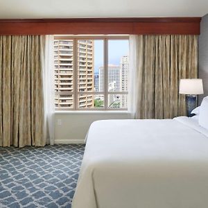 One-Bedroom King Suite